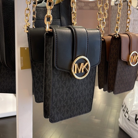 Michael Kors Carmen Small Logo Smartphone Crossbody Bag
Black - Picture 2 of 16